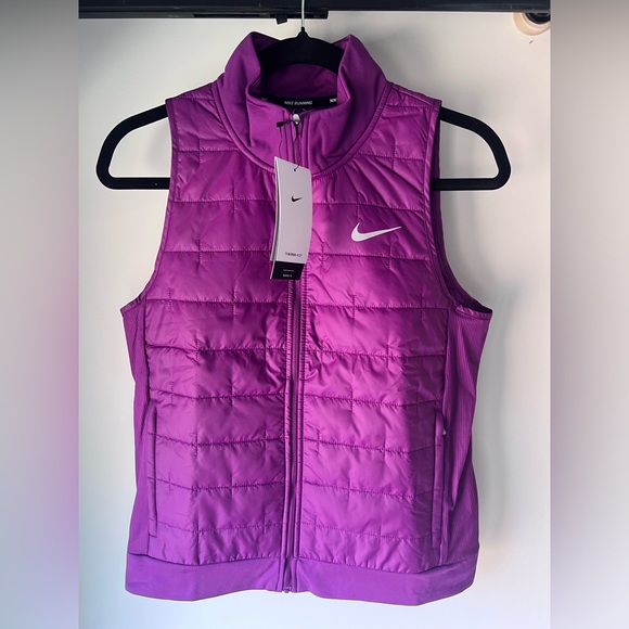 NWT Nike Women’s Therma Fit Purple Running Vest Size M - Picture 7 of 13